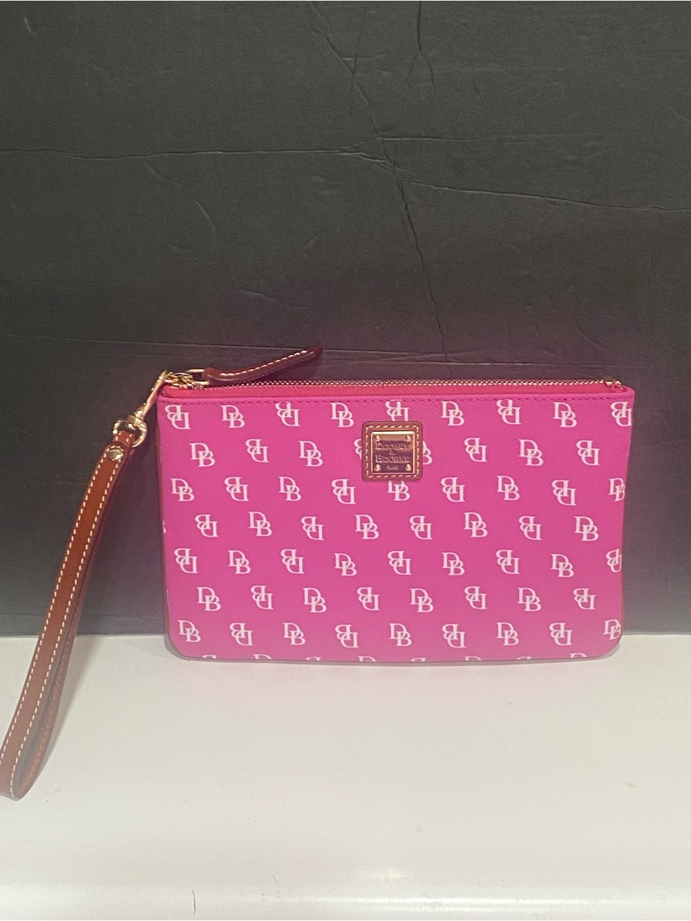 NWOT Dooney & Bourke Gretta Large Slim Wristlet Fuchsia Pink Monogram DB Clutch